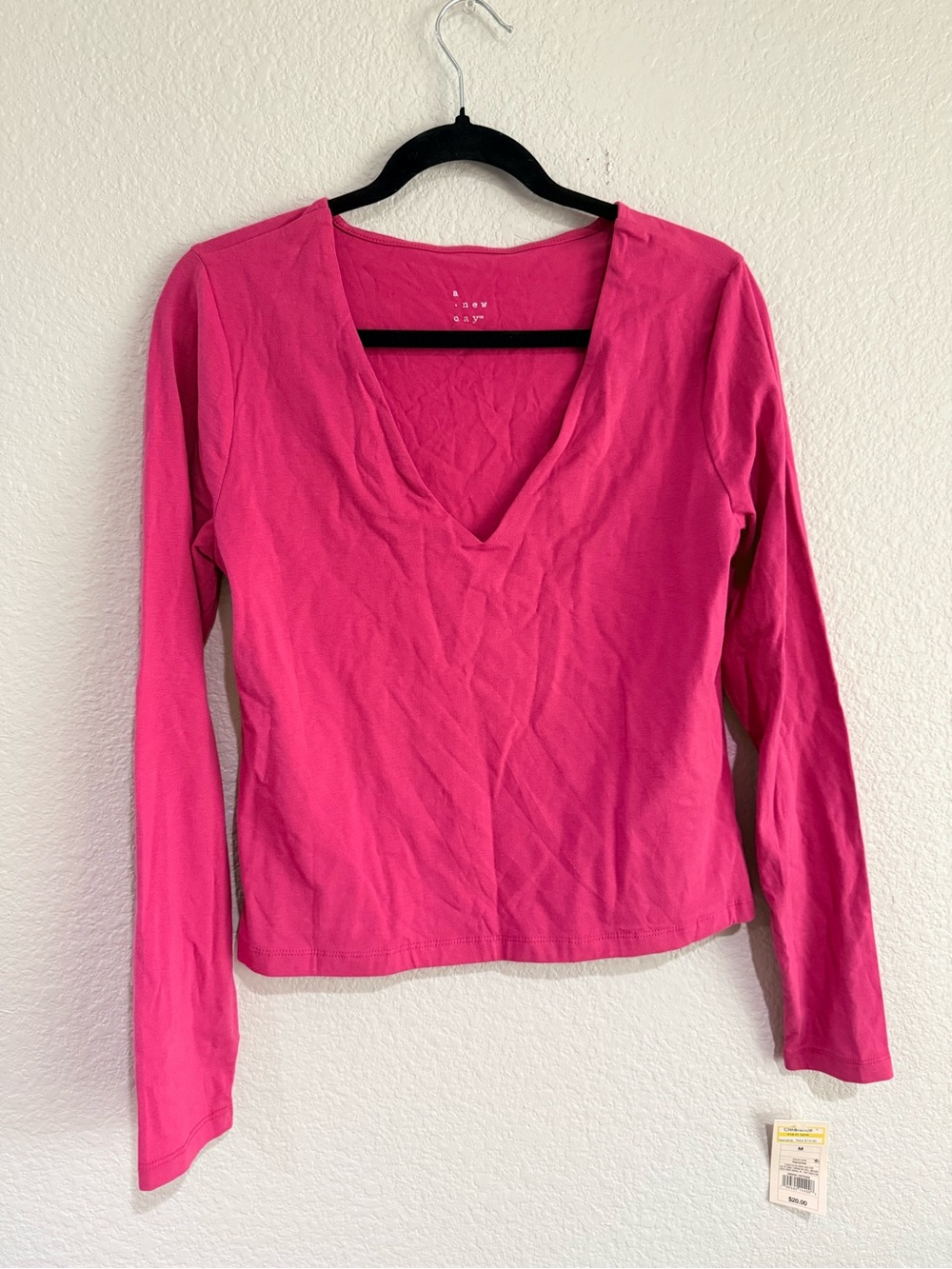 Long Sleeve V-Neck Top - Pink medium